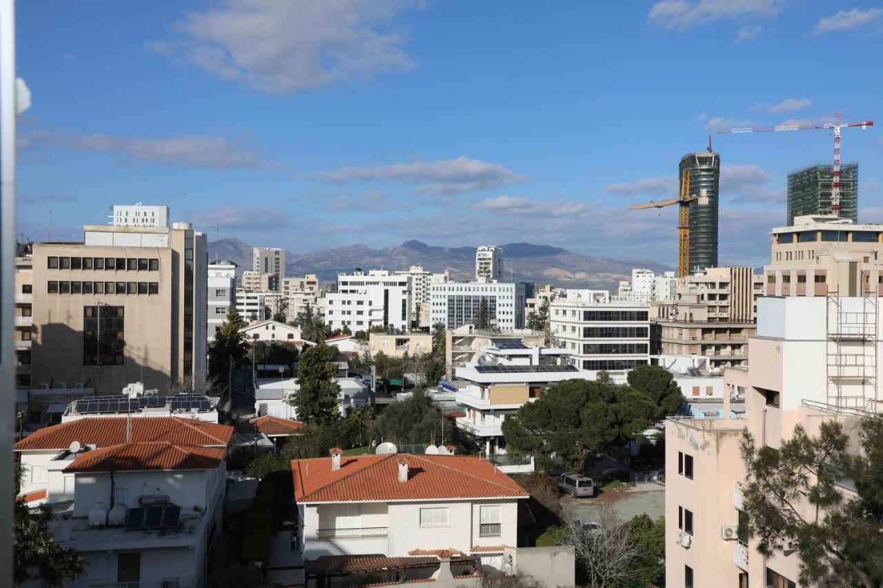 Achillion Apartments By 'Flats Nicosia' Екстер'єр фото